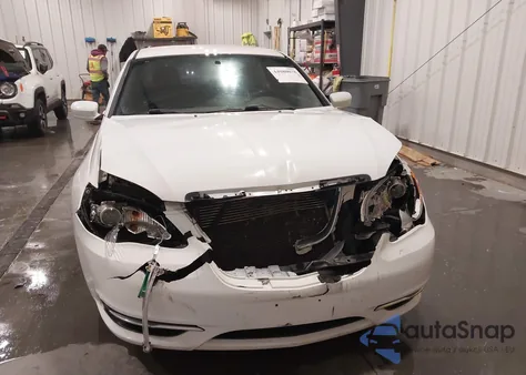 2013 Chrysler 200 Lx из США, поврежденный, VIN 1C3CCBAB2DN720249